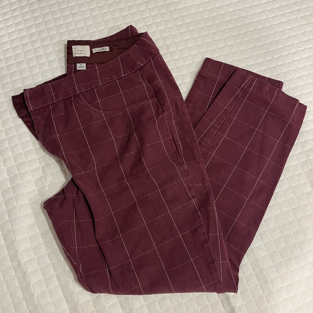 a new day Women’s Maroon Plaid Chinos